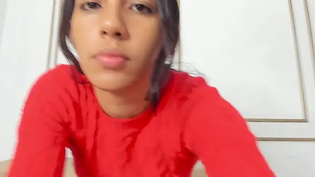 Snapshot of emily_gaviria1 chatting on 05/09/26, 12:10 emily gaviria1 online show from 05/09/26, 12:10