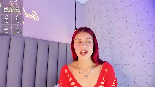anthonellalux online show from 06/17/26, 04:19