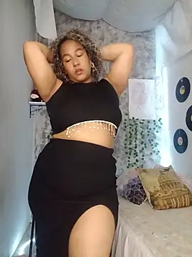 Snapshot of medusafox_ chatting on 04/26/26, 04:32 medusafox online show from 04/26/26, 04:32