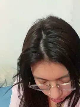 DimeAria online show from 04/29/26, 05:52