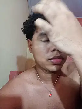 Snapshot of Rabuamz chatting on 05/15/26, 04:30 Rabuamz online show from 05/15/26, 04:30