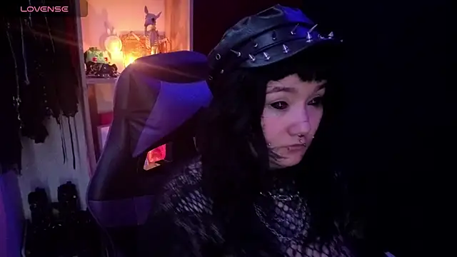 aradia 66 online show from 05/18/26, 03:35