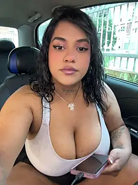 Nahomy firee online show from 05/01/26, 07:18