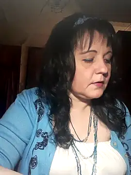 Snapshot of Apelsinkaa chatting on 05/15/26, 04:47 Apelsinkaa online show from 05/15/26, 04:47