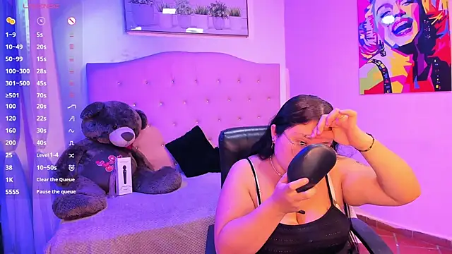 Snapshot of sienna_cavalli chatting on 02/28/26, 12:50 sienna cavalli online show from 02/28/26, 12:50