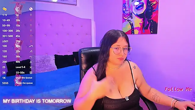 Snapshot of sienna_cavalli chatting on 03/28/26, 12:49 sienna cavalli online show from 03/28/26, 12:49