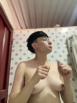 Snapshot of Tomnico_19 chatting on 03/16/26, 07:29 Tomnico 19 online show from 03/16/26, 07:29