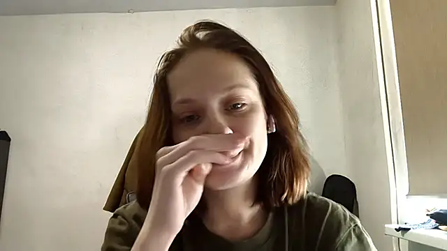 Snapshot of LuluSweetyGirl chatting on 03/14/26, 03:45 LuluSweetyGirl online show from 03/14/26, 03:45