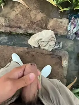 Snapshot of Thuan2026 chatting on 03/27/26, 10:42 Thuan2026 online show from 03/27/26, 10:42