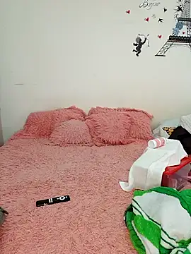 Snapshot of VelvetSirenLight chatting on 03/16/26, 03:27 VelvetSirenLight online show from 03/16/26, 03:27