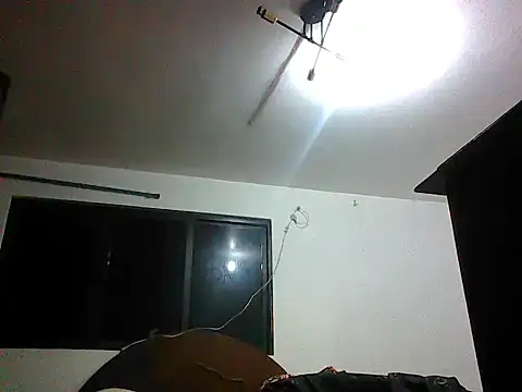 Snapshot of _iluvatar_ chatting on 03/07/26, 05:37 iluvatar online show from 03/07/26, 05:37