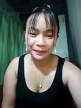 mami-rubi online show from 04/27/26, 11:52