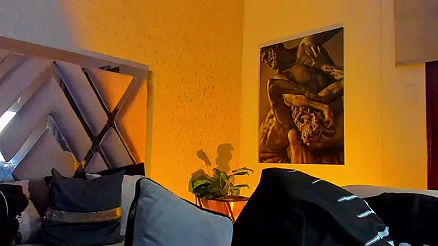 Snapshot of Vincentblack chatting on 03/14/26, 04:18 Vincentblack online show from 03/14/26, 04:18