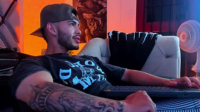 Vincentblack online show from 04/27/26, 02:31