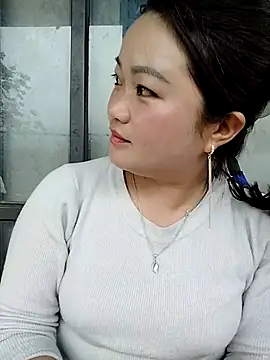 Snapshot of Ttmay- chatting on 03/05/26, 02:29 Ttmay- online show from 03/05/26, 02:29