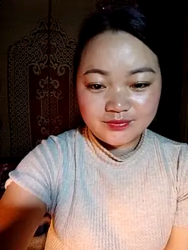 Snapshot of Ttmay- chatting on 03/11/26, 09:15 Ttmay- online show from 03/11/26, 09:15