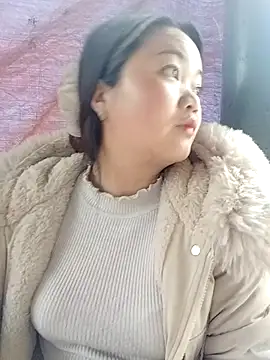 Snapshot of Ttmay- chatting on 03/12/26, 07:03 Ttmay- online show from 03/12/26, 07:03