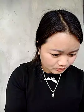 Snapshot of Ttmay- chatting on 03/26/26, 04:29 Ttmay- online show from 03/26/26, 04:29