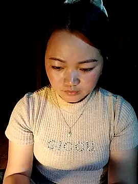 Snapshot of Ttmay- chatting on 05/01/26, 02:16 Ttmay- online show from 05/01/26, 02:16