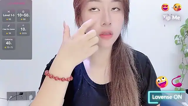Baixi-01 online show from 04/26/26, 04:32