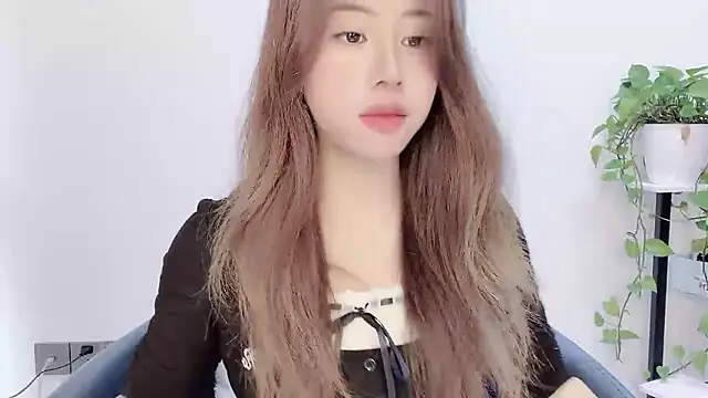 Baixi-01 online show from 05/12/26, 04:20