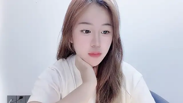 Baixi-01 online show from 05/13/26, 04:54