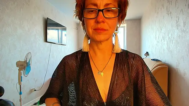 LioraWeiss online show from 05/29/26, 07:17