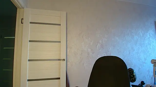LioraWeiss online show from 06/06/26, 04:12