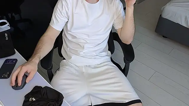 chantatummm online show from 05/06/26, 01:05