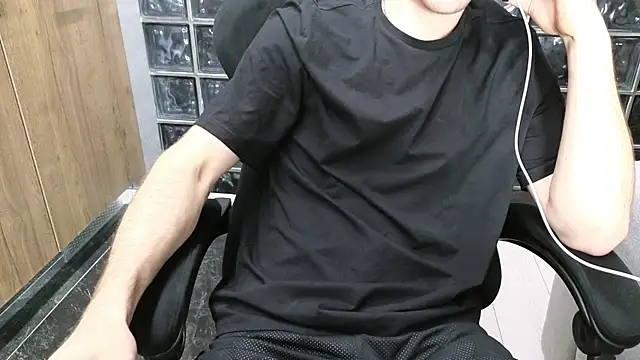 chantatummm online show from 05/08/26, 05:13