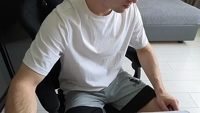 chantatummm online show from 05/13/26, 10:45