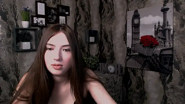Snapshot of AnnaFlirt_ chatting on 05/05/26, 10:34 AnnaFlirt online show from 05/05/26, 10:34