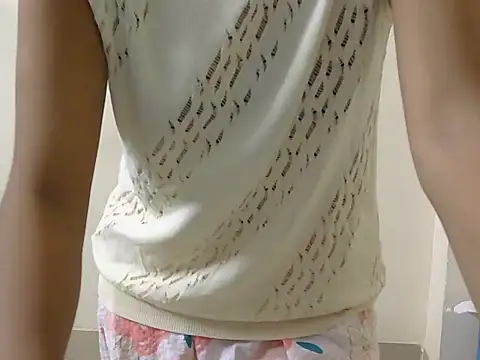 cute yashi online show from 06/23/26, 04:27