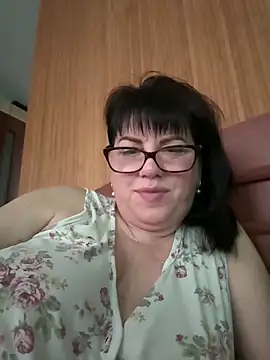 Snapshot of expensive_lady chatting on 03/28/26, 08:14 expensive lady online show from 03/28/26, 08:14