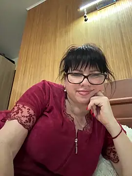 Snapshot of expensive_lady chatting on 04/24/26, 05:59 expensive lady online show from 04/24/26, 05:59