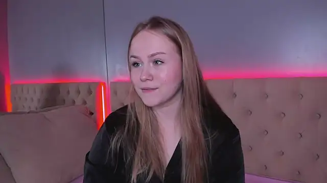 stacy moorex online show from 04/30/26, 08:37