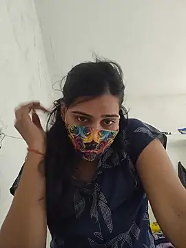 Snapshot of Poonam_bhoji chatting on 06/25/26, 05:45 Poonam bhoji online show from 06/25/26, 05:45
