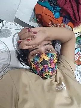 Snapshot of Poonam_bhoji chatting on 07/29/26, 11:14 Poonam bhoji online show from 07/29/26, 11:14