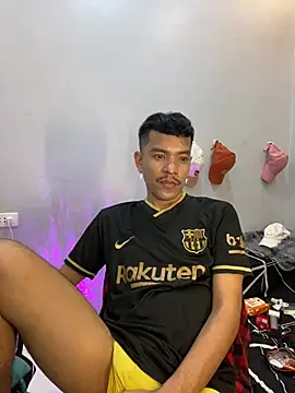 Snapshot of asian_darlingcummersxXx chatting on 04/17/26, 03:15 asian darlingcummersxXx online show from 04/17/26, 03:15