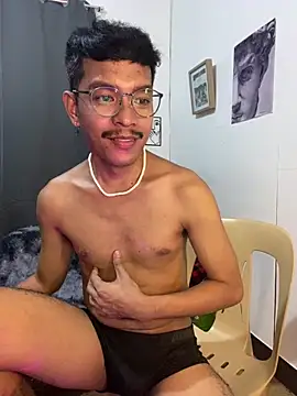 Snapshot of asian_darlingcummersxXx chatting on 05/03/26, 02:34 asian darlingcummersxXx online show from 05/03/26, 02:34