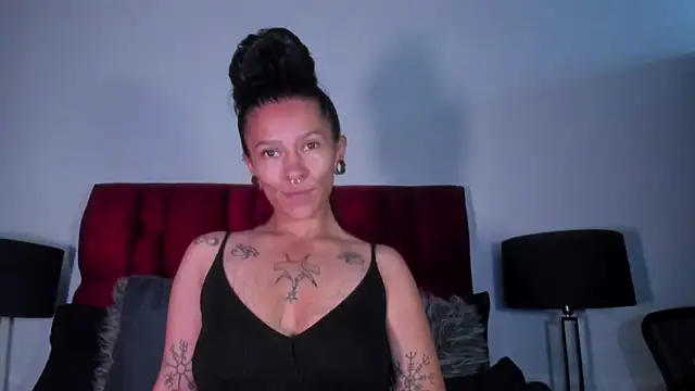 Amelie Blake online show from 04/28/26, 12:10