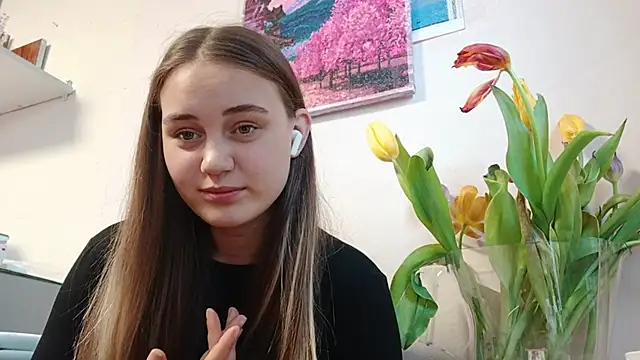 Snapshot of VeloraStar chatting on 03/11/26, 11:38 VeloraStar online show from 03/11/26, 11:38