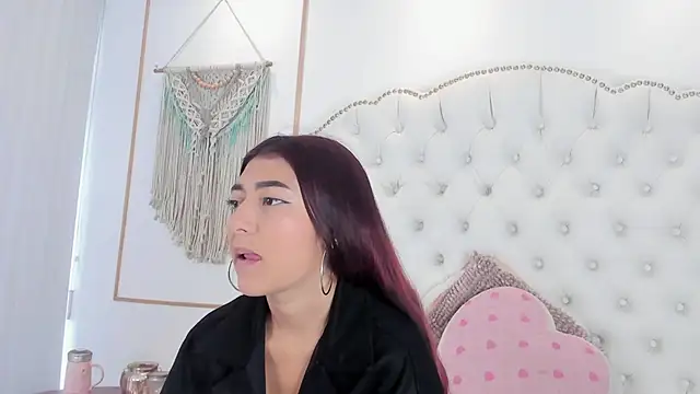 Sara funy online show from 05/21/26, 11:39