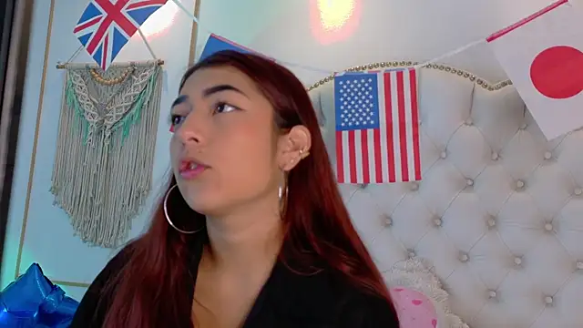 Sara funy online show from 06/23/26, 11:30