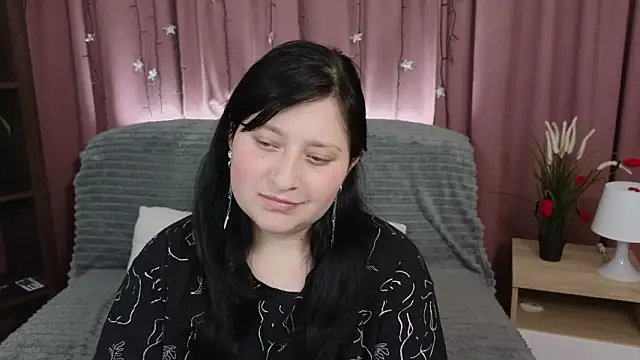 Snapshot of AngelNoir_ chatting on 03/06/26, 09:22 AngelNoir online show from 03/06/26, 09:22