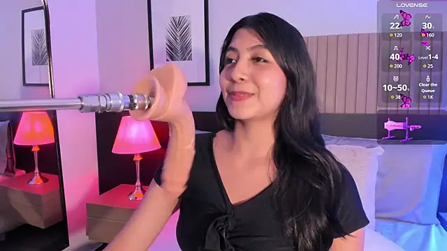 lanna doll  online show from 06/10/26, 11:46