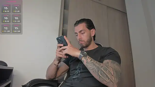 Axel  Blaze online show from 05/08/26, 01:27