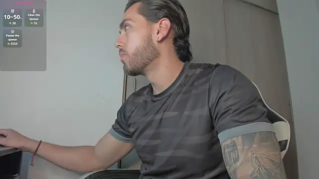 Axel  Blaze online show from 05/28/26, 01:30
