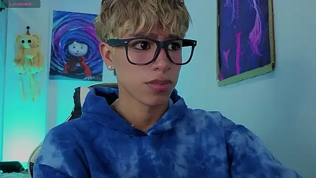 Snapshot of Ryan_sweet chatting on 03/13/26, 03:13 Ryan sweet online show from 03/13/26, 03:13