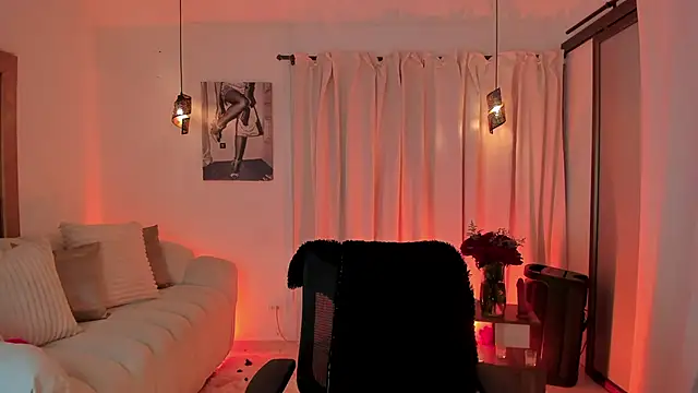 IsabellaLux  online show from 06/09/26, 02:50